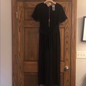 Black pant Romper L (necklace not included)